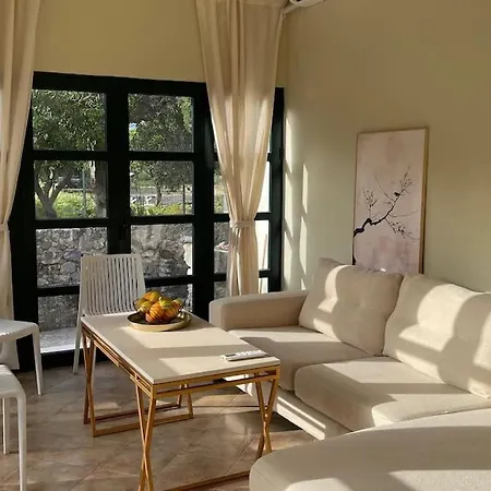 Orange Garden Villa Himare